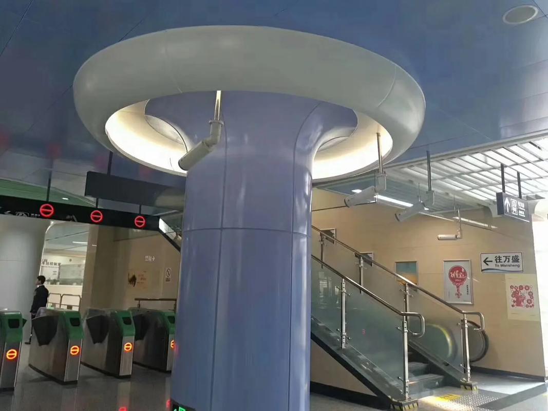 科技驅(qū)動未來 雙曲鋁單板應(yīng)用走向智能